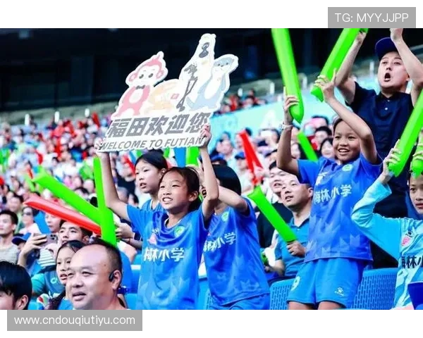 专业人士推荐的斗球直播网站排行榜，提供高清直播和多角度观看体验的优质平台